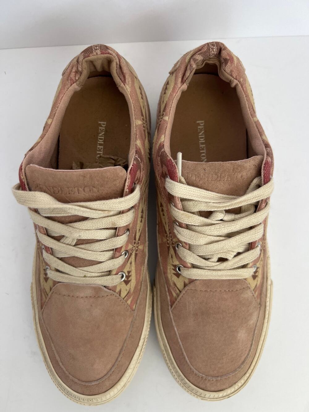 Pendleton Womens Dusty Pink Suede Geometric Print Low Top Lace Up Sneakers 8